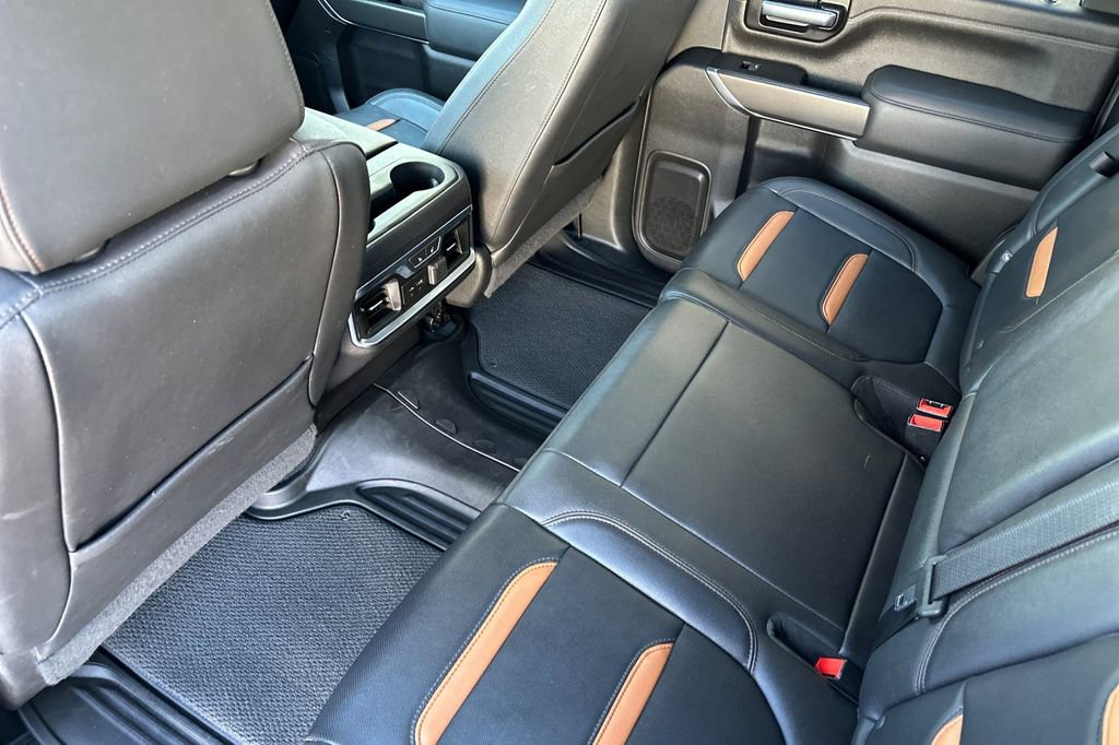 Used 2022 GMC Sierra 2500 AT4 image 12