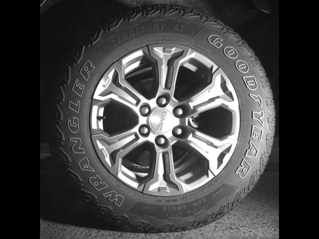 Certified 2022 GMC Sierra 1500 SLE AWD/4WD image 13