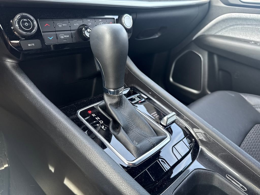 Used 2023 Jeep Compass Latitude w/ Convenience Group image 23