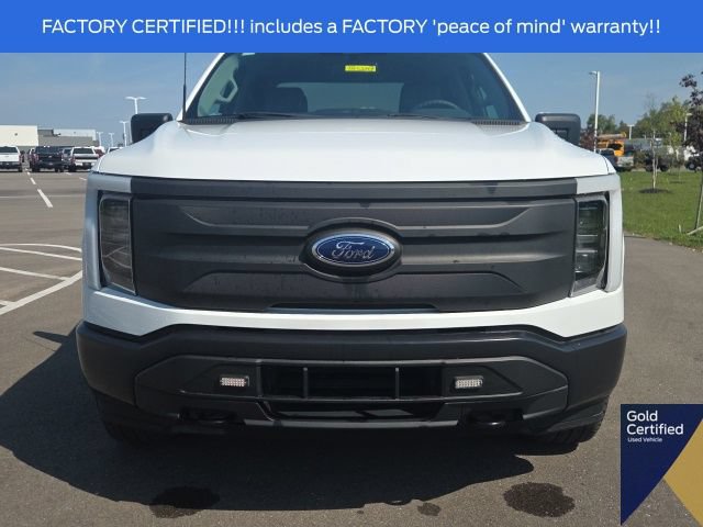 Certified 2022 Ford F150 Lightning Pro AWD/4WD image 4