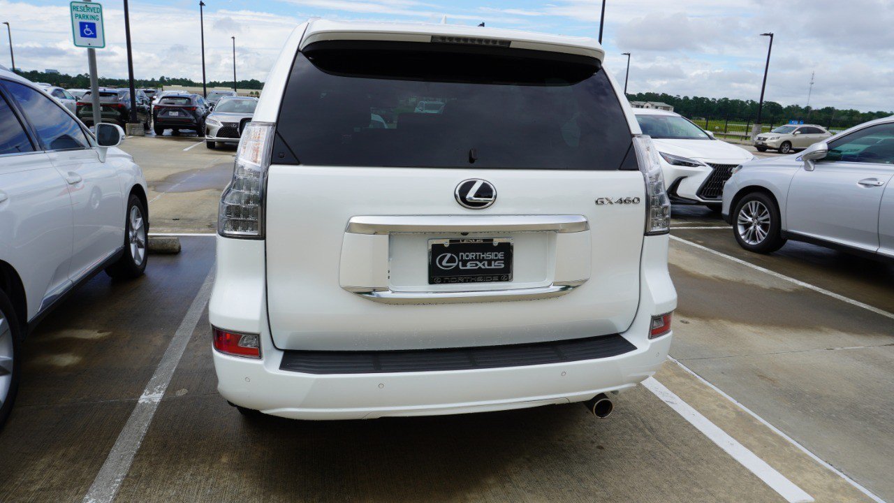 Certified 2023 Lexus GX 460 Luxury w/ Accessory Package AWD/4WD image 5
