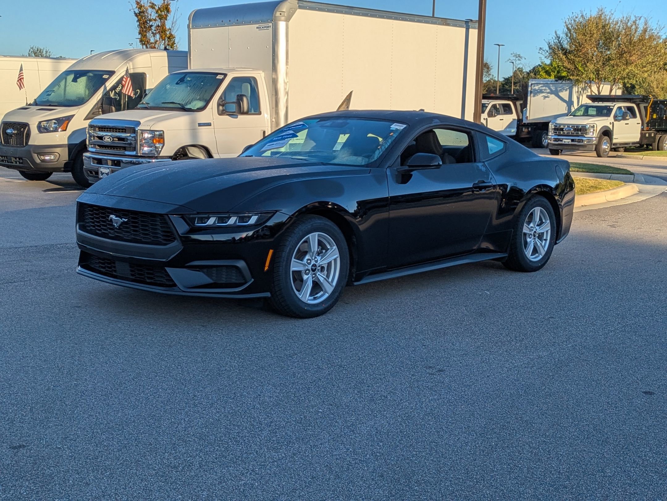 Certified 2024 Ford Mustang Coupe image 8