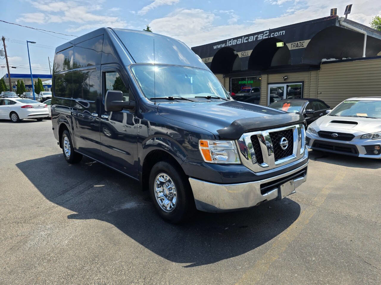 Used 2017 Nissan NV 2500 SL image 32