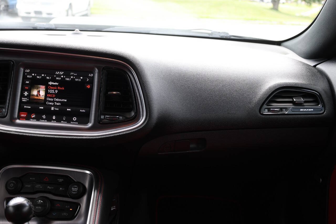 Used 2018 Dodge Challenger R/T Scat Pack RWD image 22