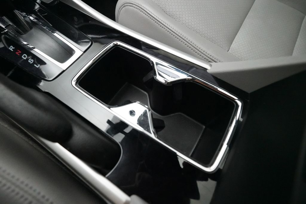 Used 2016 Honda Accord EX-L image 16