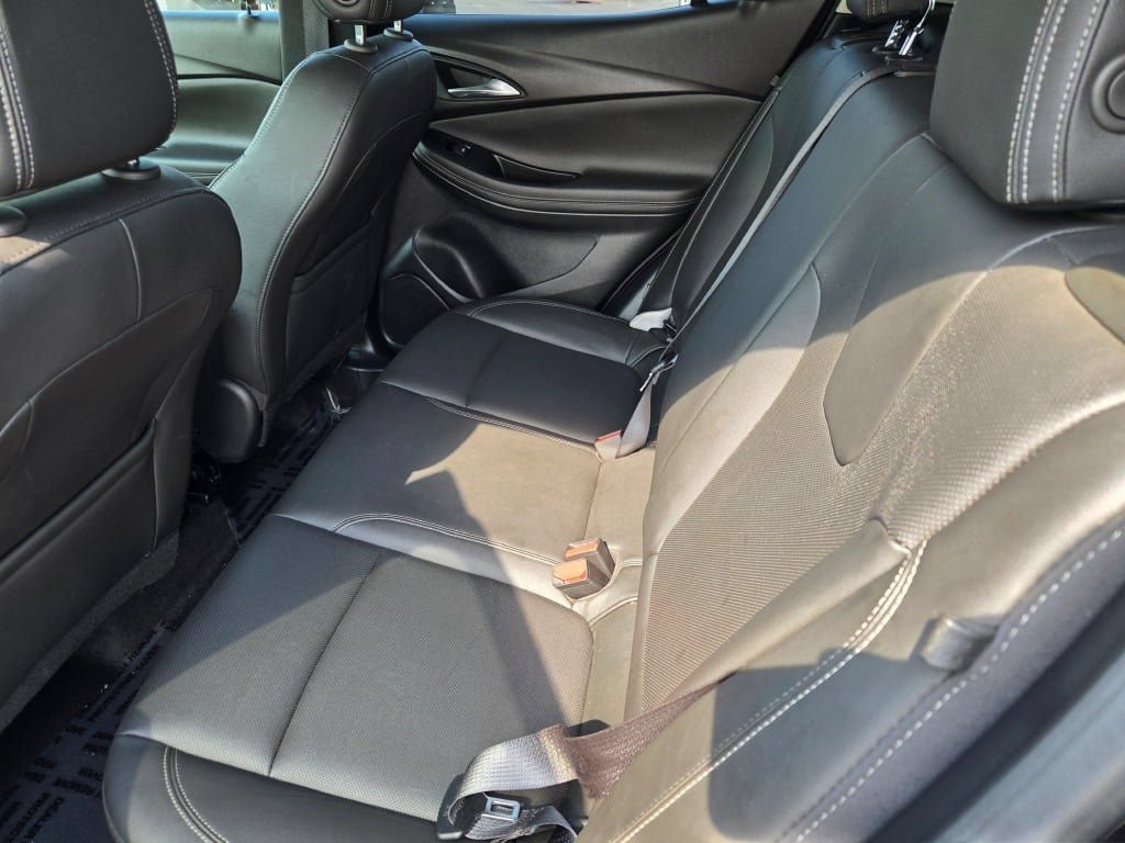 Used 2024 Buick Encore GX Sport Touring FWD image 14