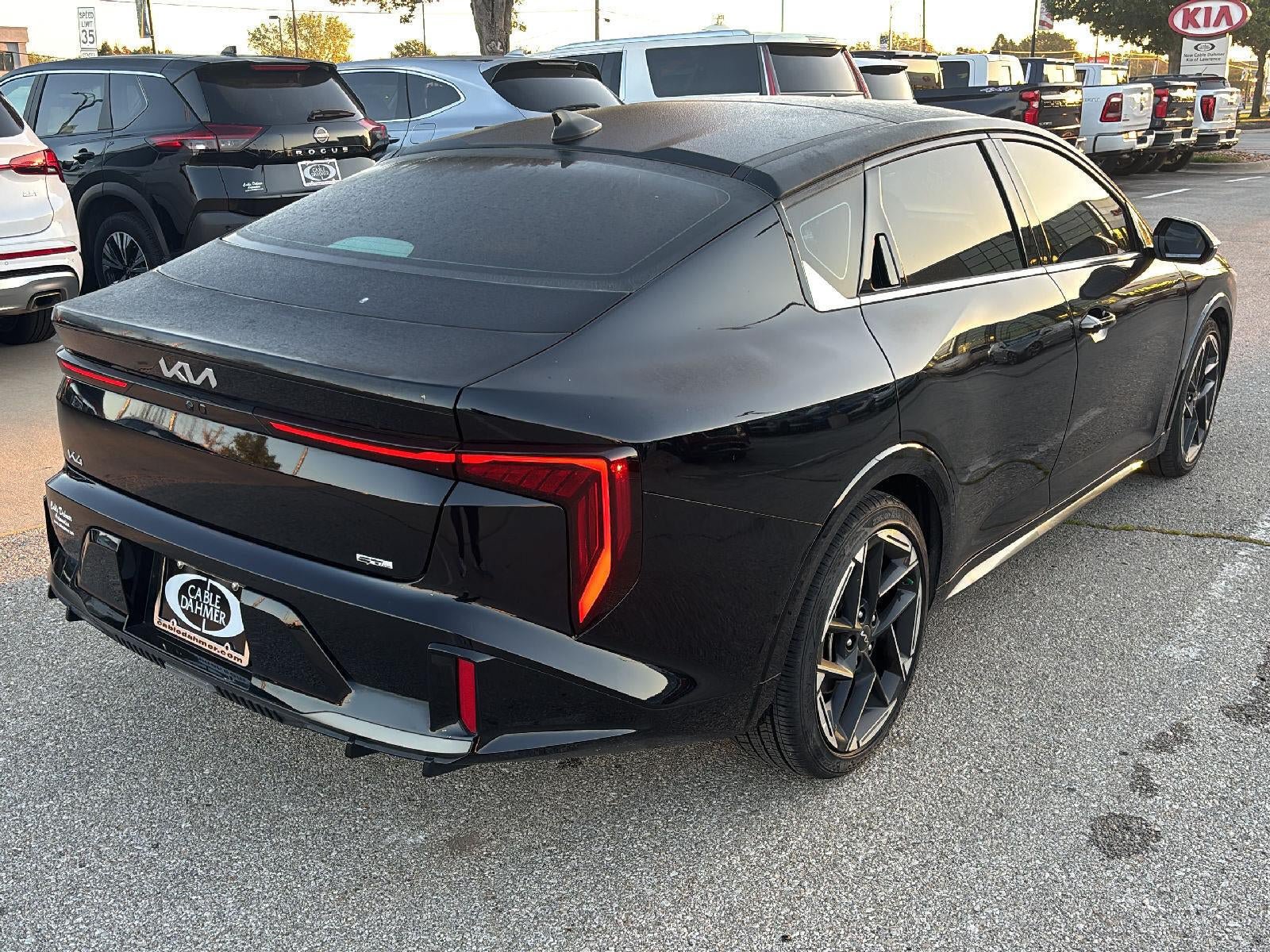 Used 2025 Kia K4 GT-Line w/ GT-Line Sunroof Package FWD image 6