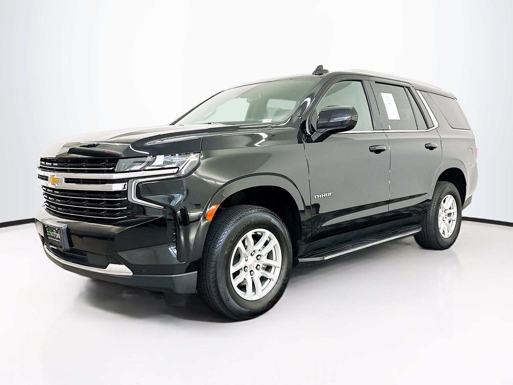 Used 2024 Chevrolet Tahoe LT image 3