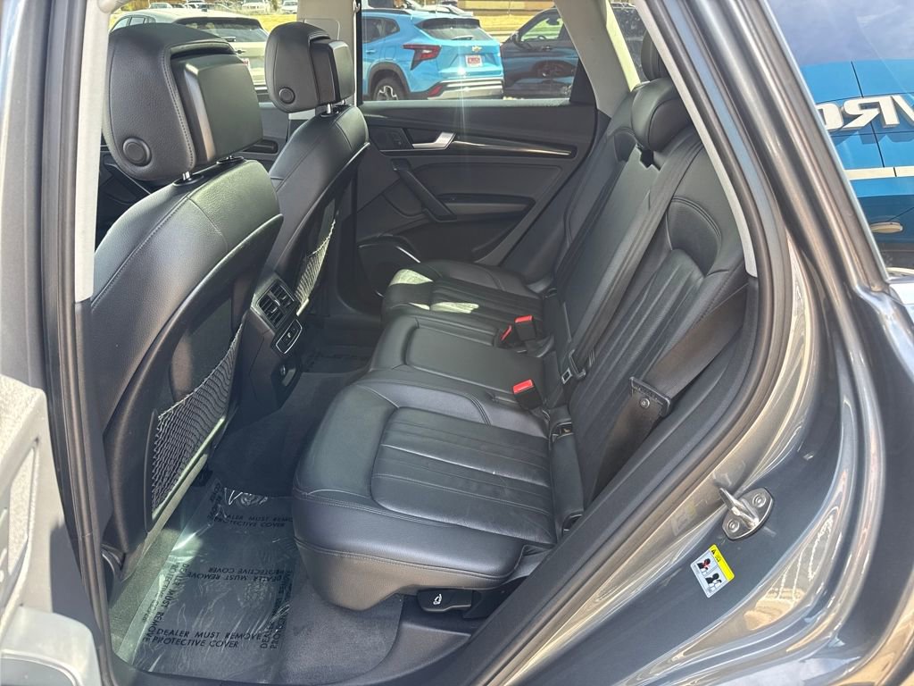 Used 2020 Audi Q5 2.0T Premium AWD/4WD image 25