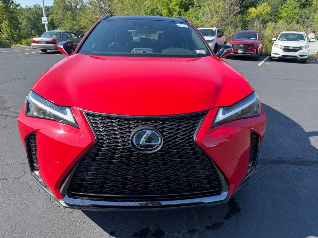Used 2024 Lexus UX 250h F Sport FWD image 2