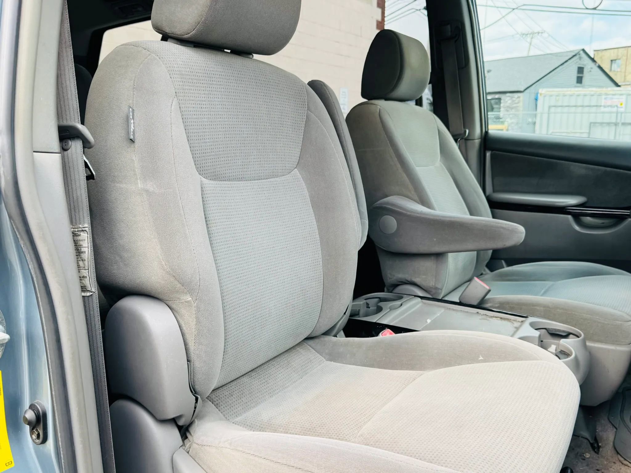 Used 2005 Toyota Sienna CE FWD image 10