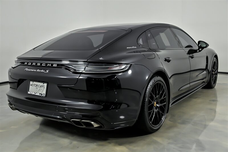 Used 2021 Porsche Panamera Turbo S Executive AWD/4WD image 9