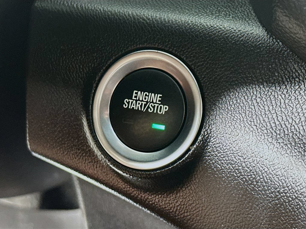 Used 2024 GMC Terrain SLE FWD image 19