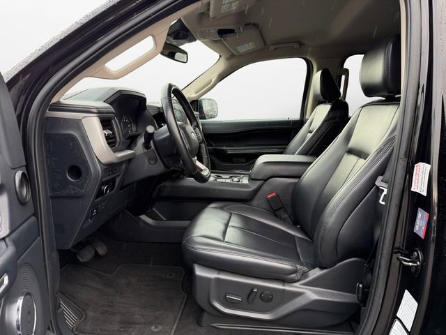 Used 2024 Ford Expedition XLT image 9