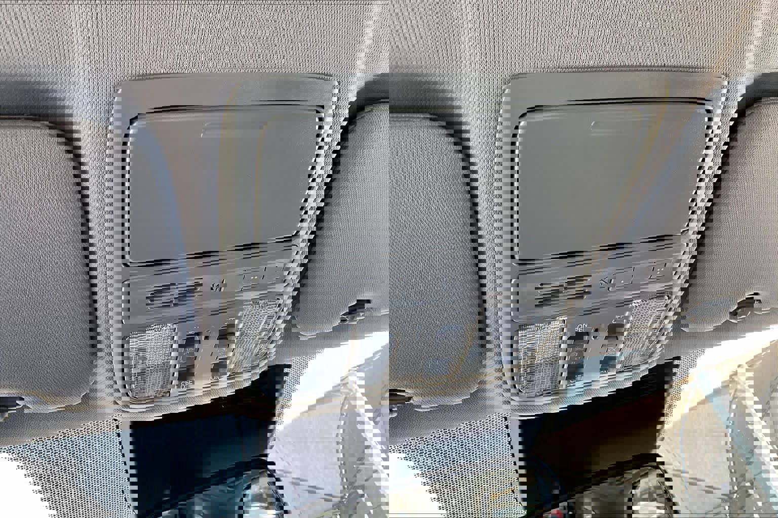 Used 2018 Honda CR-V Touring image 31