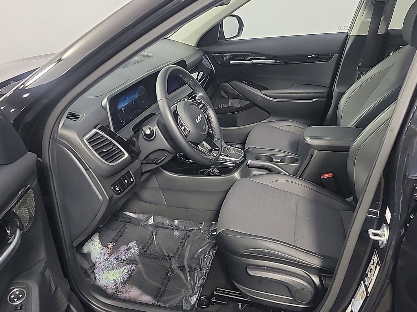 Used 2024 Kia Seltos S image 17