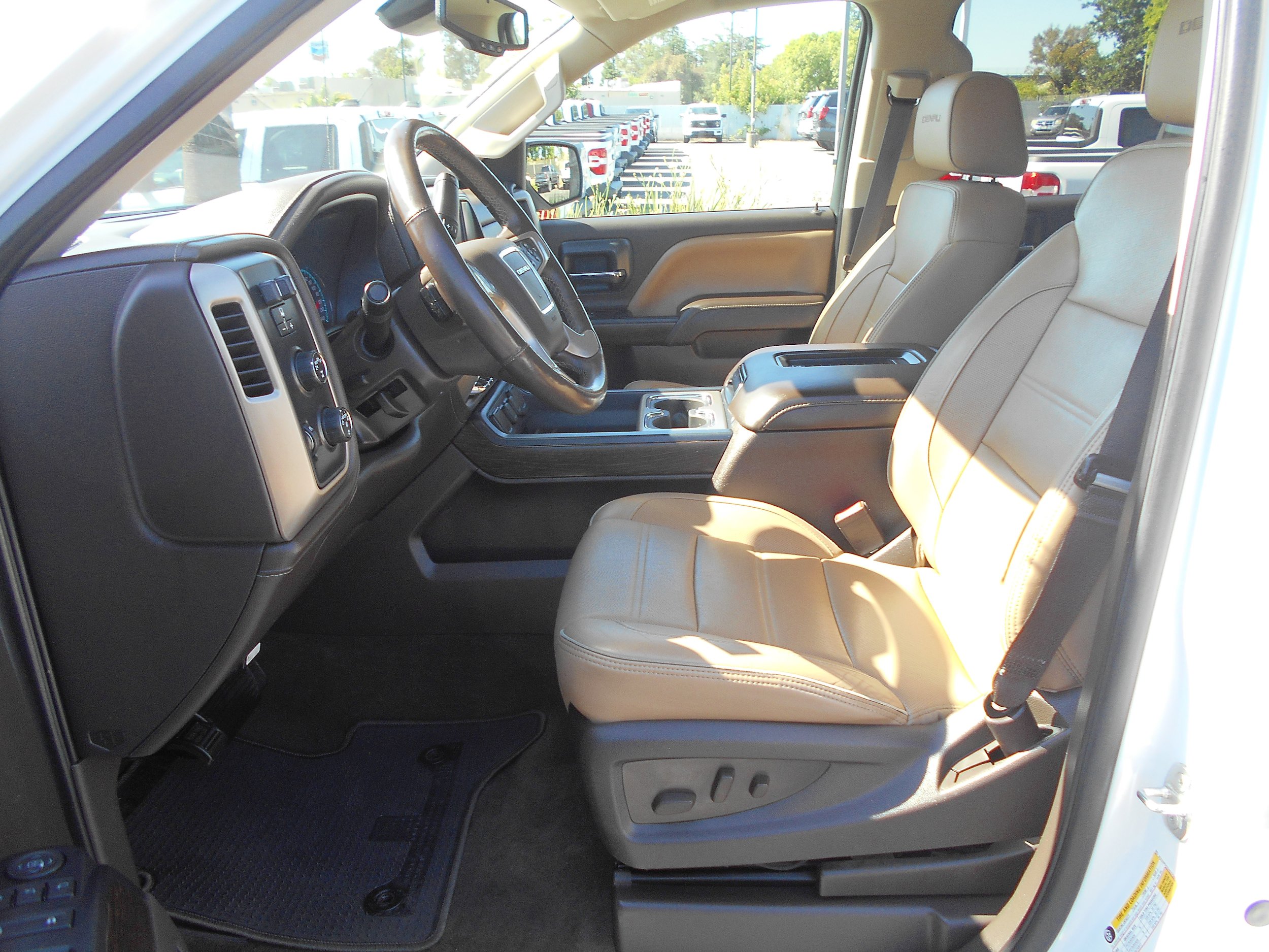 Used 2017 GMC Sierra 1500 Denali AWD/4WD image 5