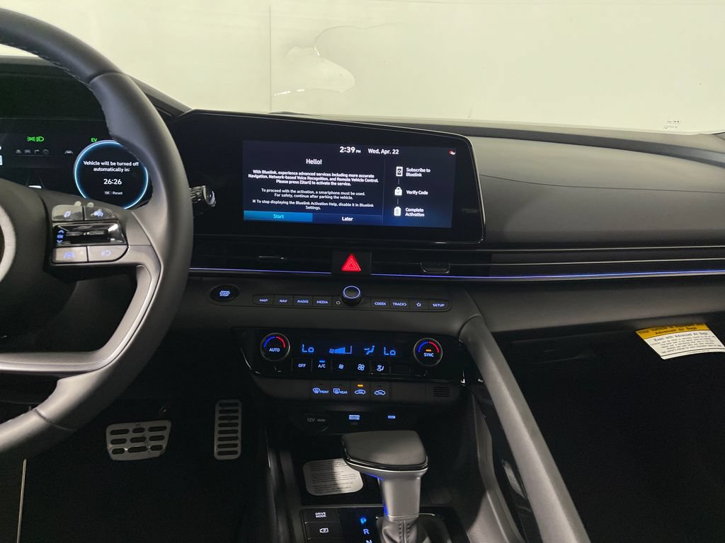 New 2026 Hyundai Elantra SEL FWD image 16
