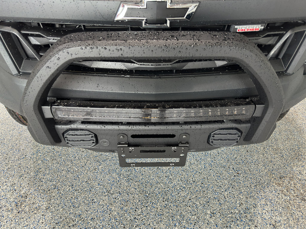 New 2026 Chevrolet Colorado Trail Boss w/ Off-Road Front Bumper Package image 31