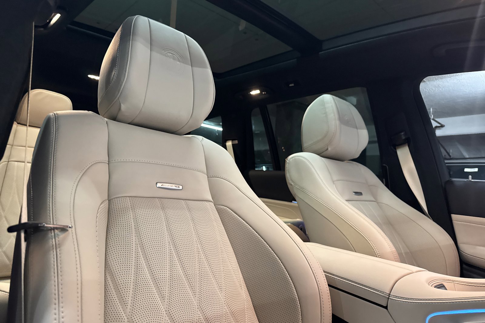 New 2026 Mercedes-Benz GLS 63 AMG 4MATIC image 25