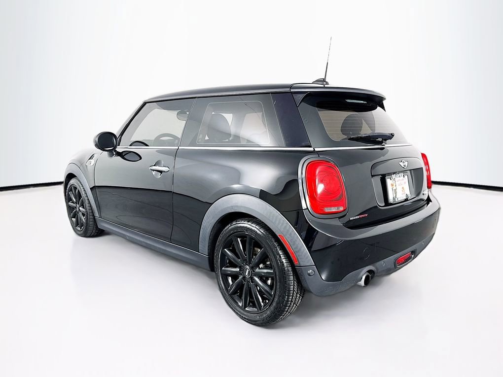 Used 2017 MINI Cooper 2-Door Hardtop FWD image 7