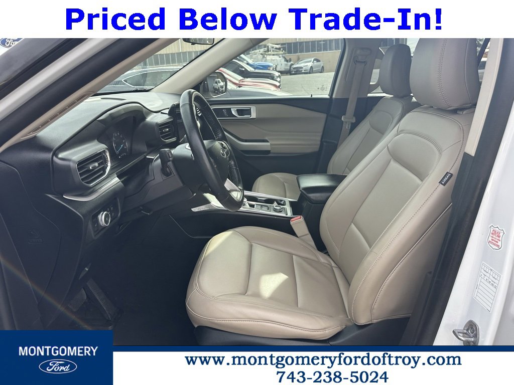 Used 2023 Ford Explorer XLT w/ Equipment Group 202A image 11