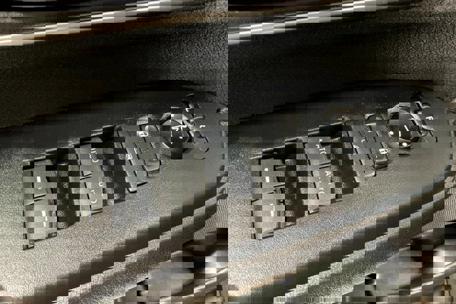 Used 2022 Honda CR-V EX image 40