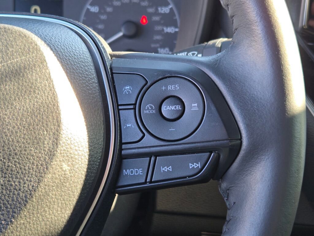 Used 2024 Toyota Corolla SE Nightshade image 26