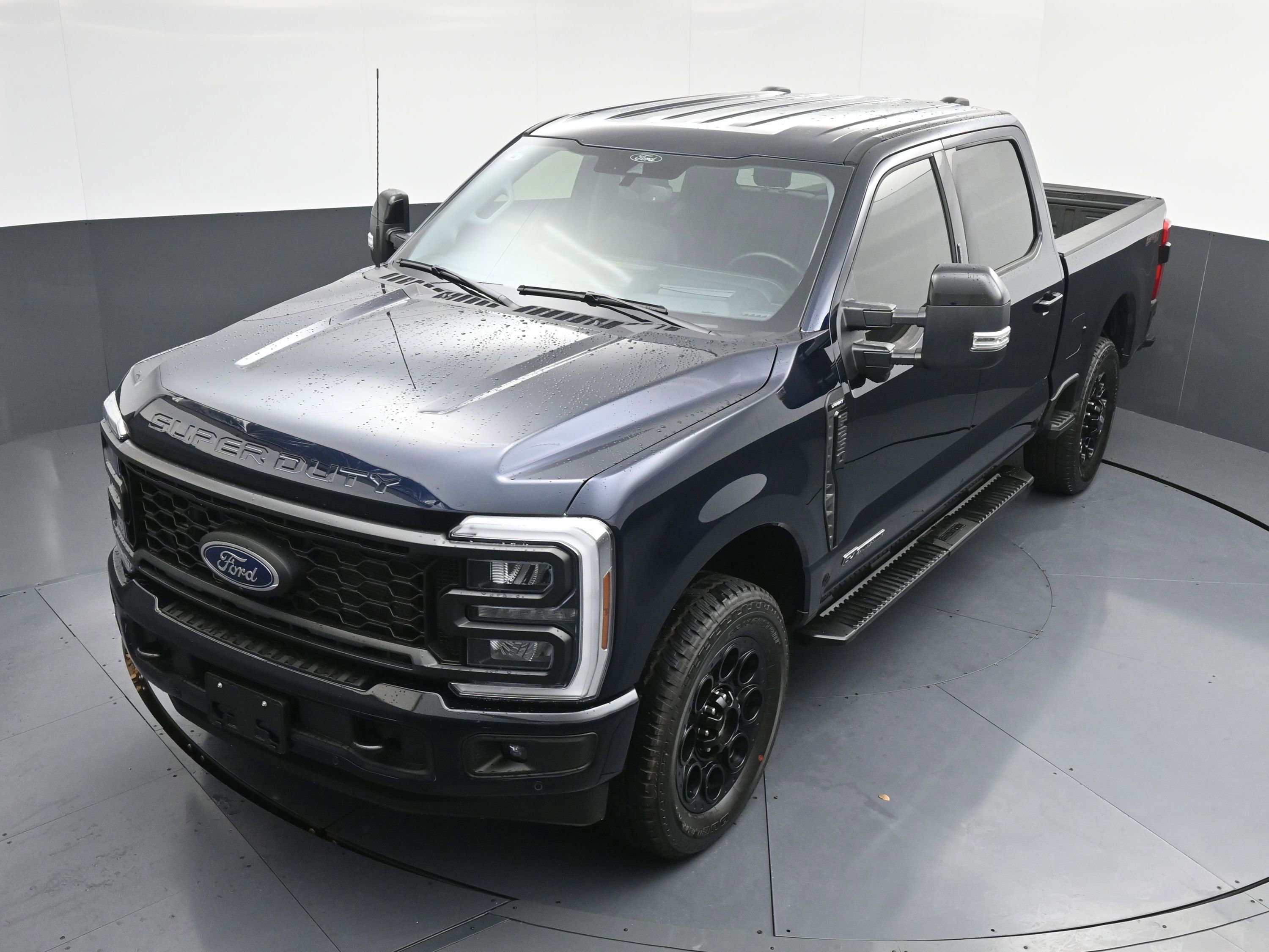 Used 2024 Ford F250 Lariat w/ Lariat Ultimate Package AWD/4WD image 38