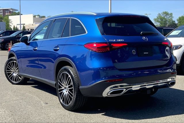 Used 2026 Mercedes-Benz GLC 300 4MATIC image 10