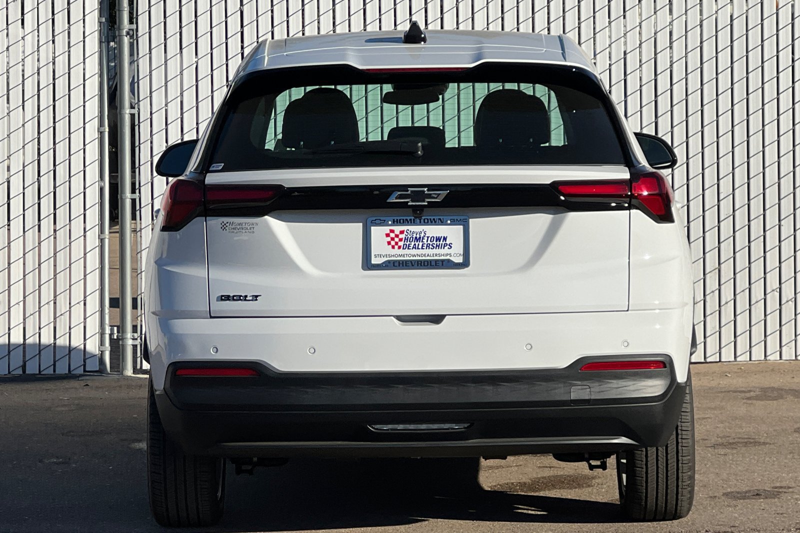 New 2027 Chevrolet Bolt LT w/ Comfort Package FWD image 5