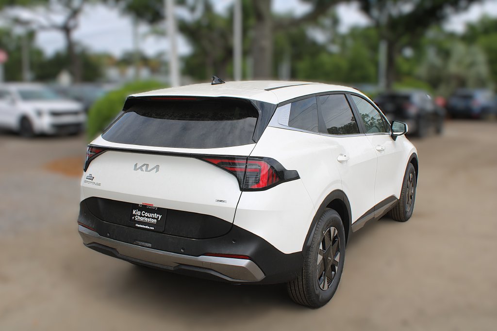 New 2027 Kia Sportage LX FWD image 7
