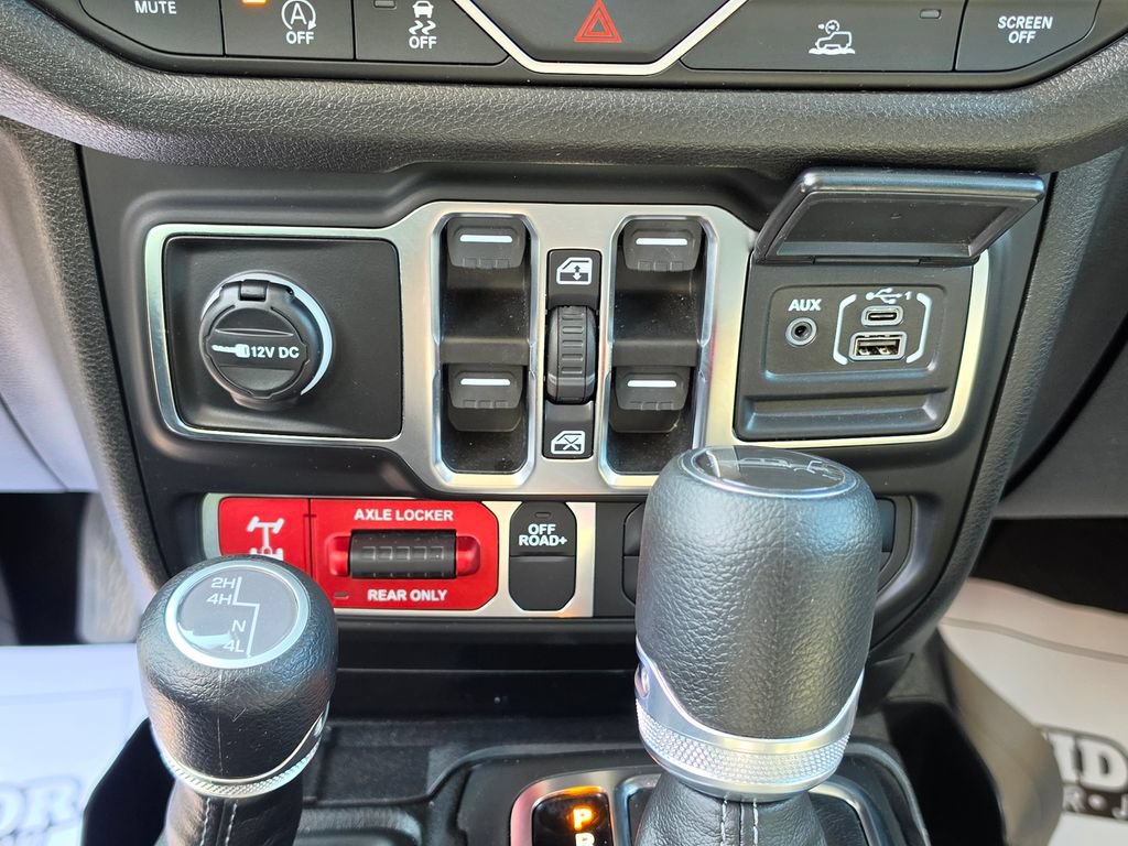 Used 2026 Jeep Gladiator Sport AWD/4WD image 25