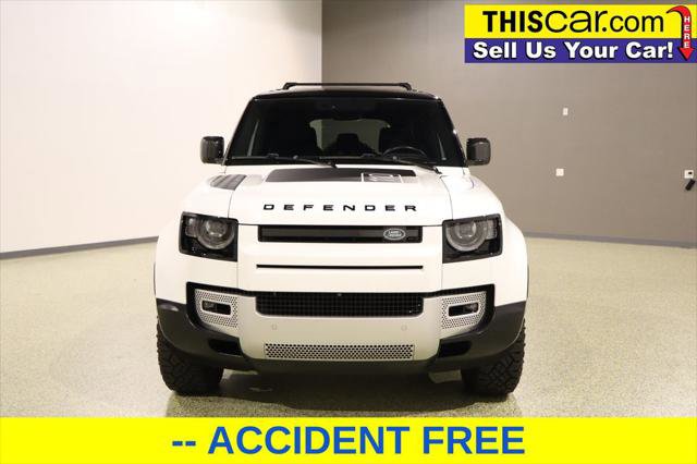 Used 2022 Land Rover Defender 110 image 2