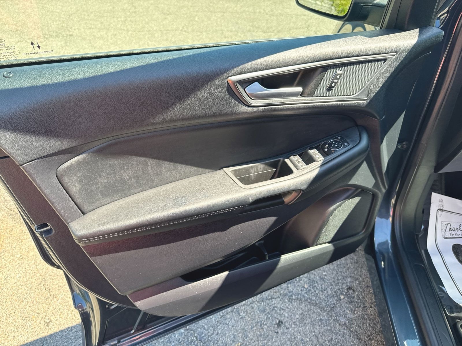 Used 2022 Ford Edge SE AWD/4WD image 9