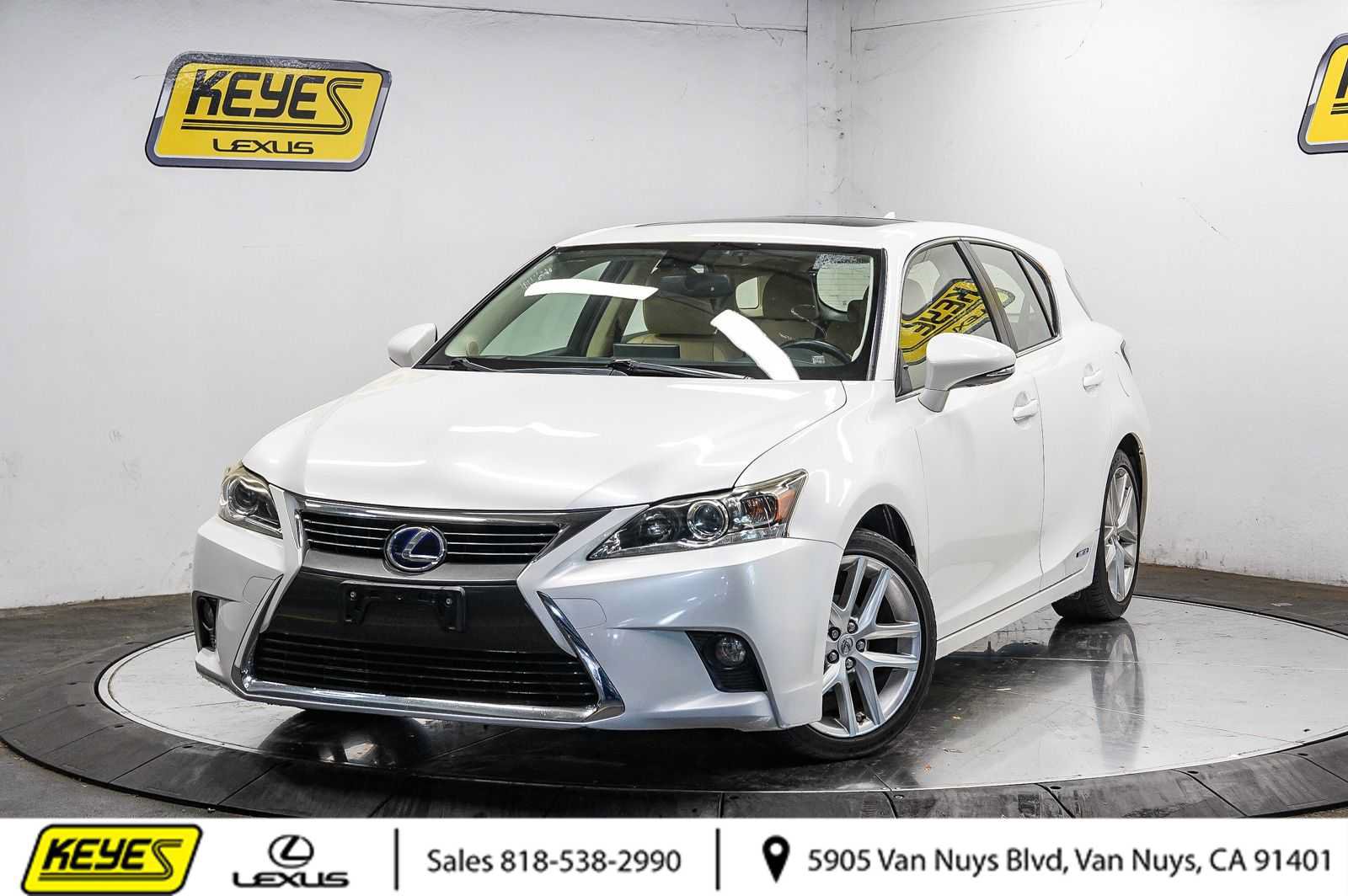 Used 2016 Lexus CT 200h w/ Navigation Package