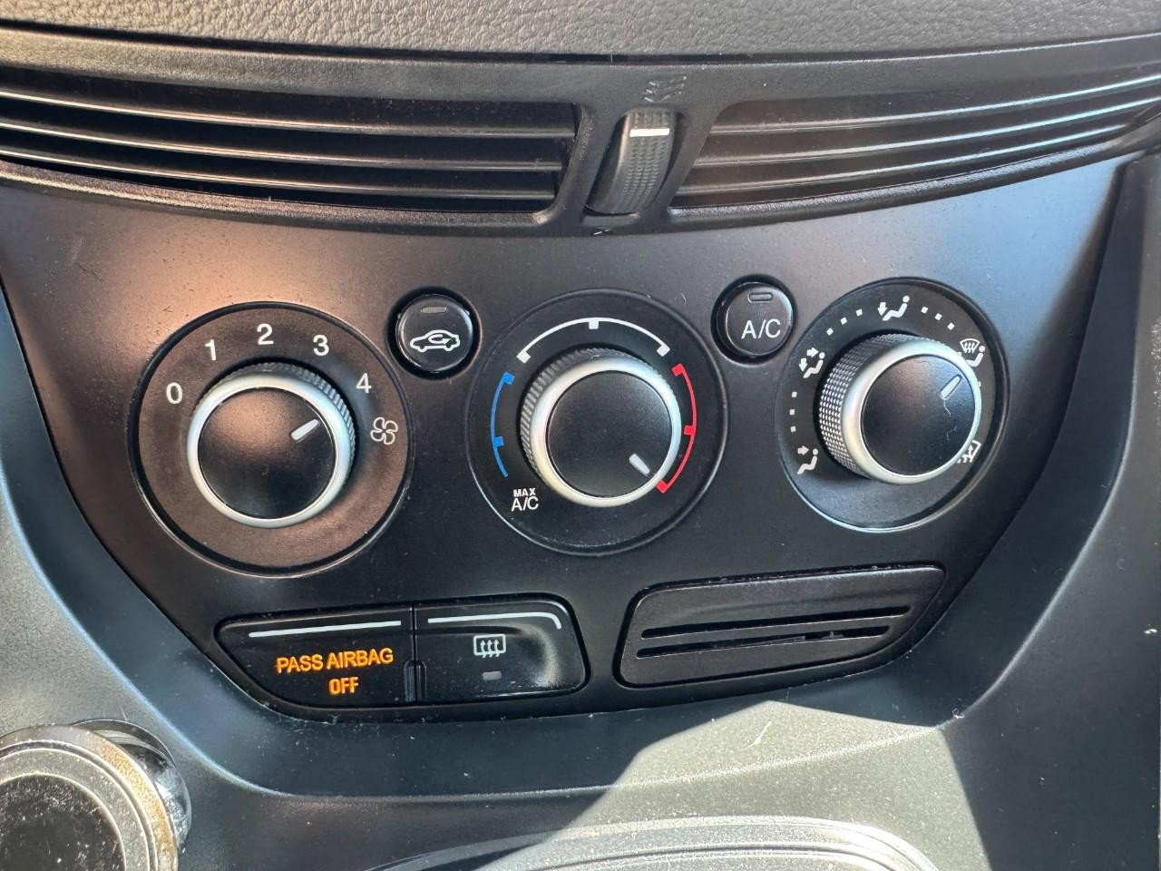 Used 2016 Ford Escape S image 18