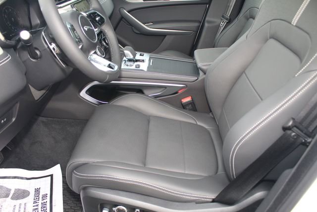 New 2026 Jaguar F-PACE R-Dynamic S image 20