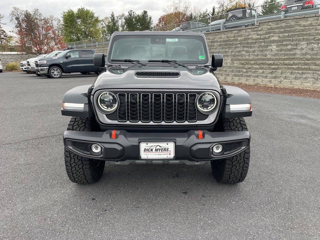 New 2025 Jeep Gladiator Mojave w/ Convenience Group image 4