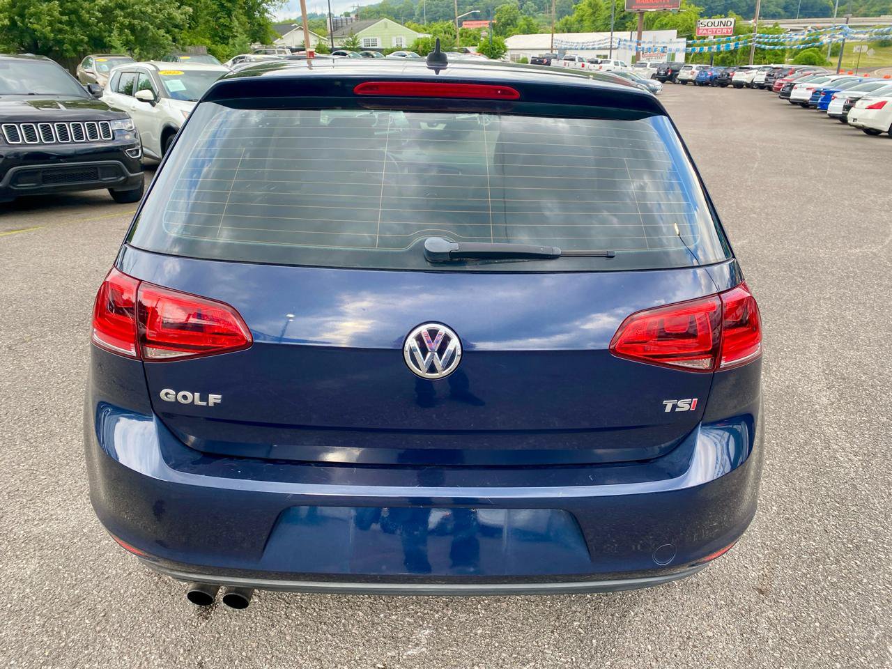 Used 2016 Volkswagen Golf S FWD image 6