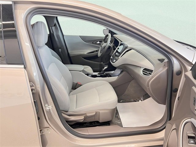 Used 2023 Chevrolet Malibu LS image 13
