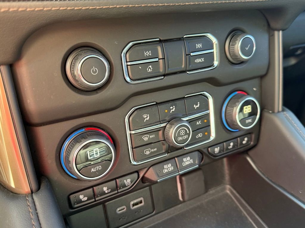 Used 2024 Chevrolet Tahoe High Country image 38