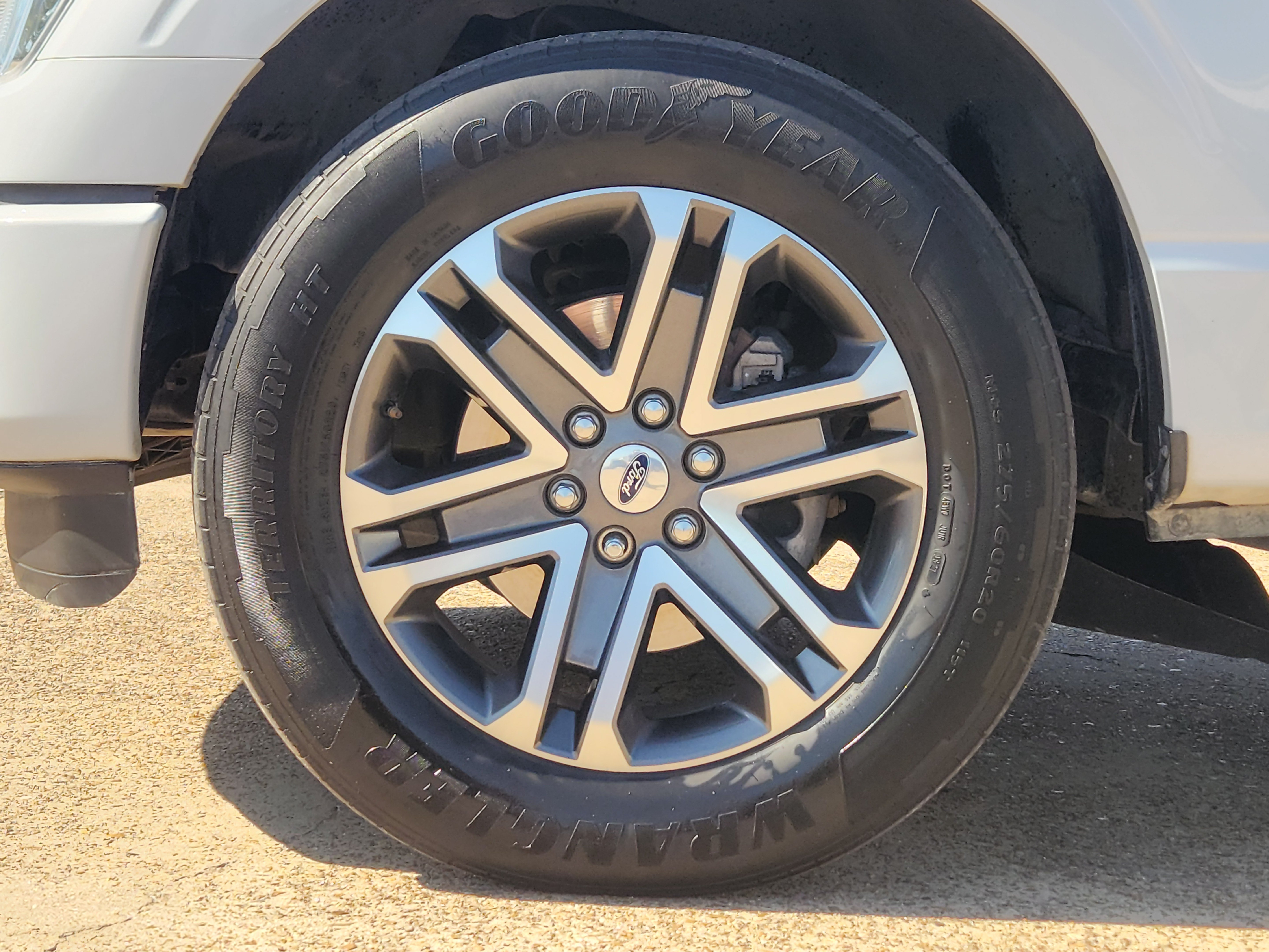 Used 2021 Ford F150 XL w/ STX Appearance Package RWD image 7