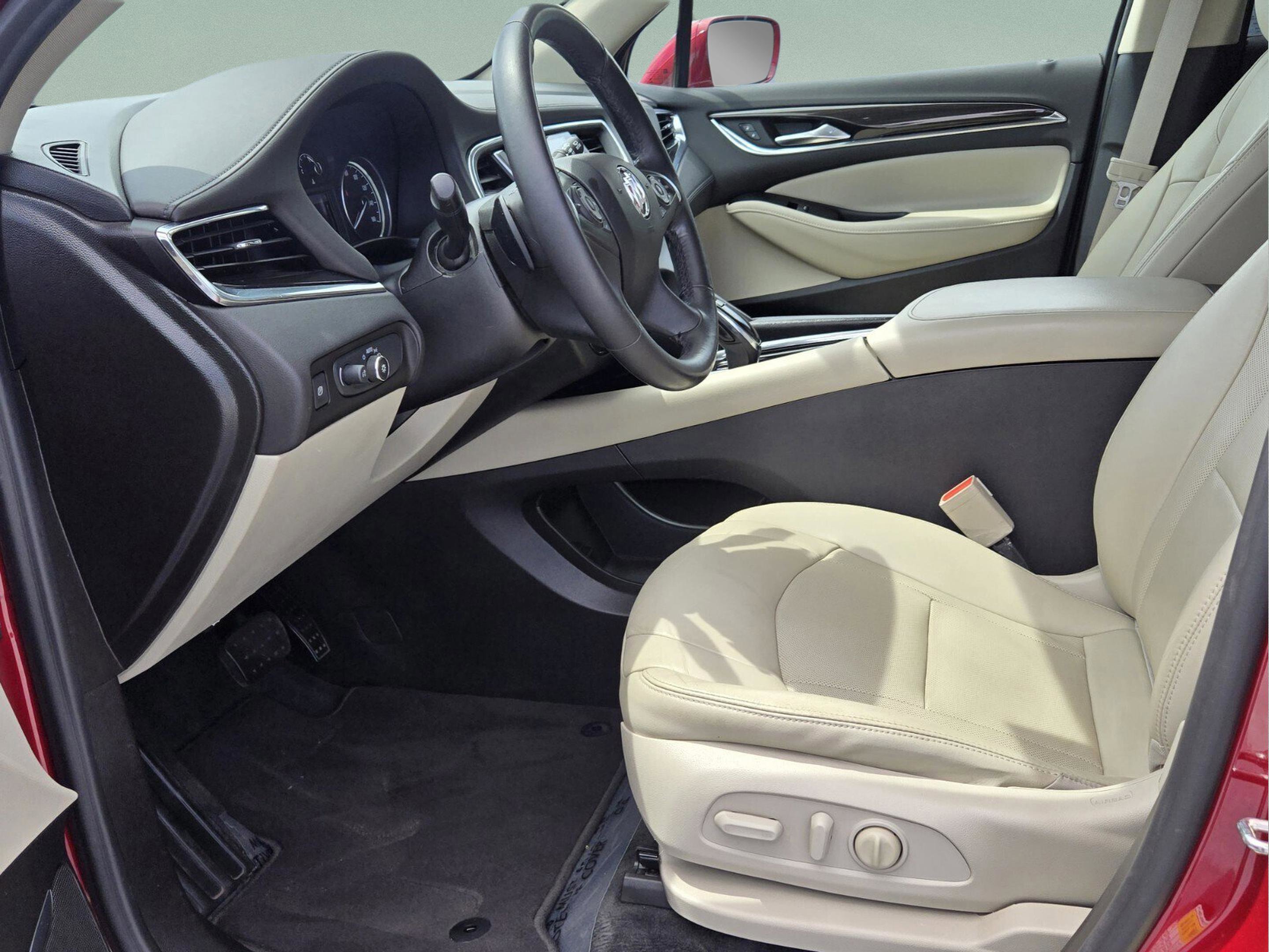 Used 2020 Buick Enclave Essence w/ Trailering Package, 5000 lbs. FWD image 28