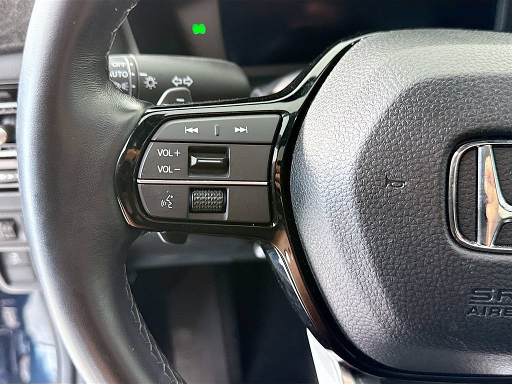 Certified 2025 Honda Civic Sport Touring image 11