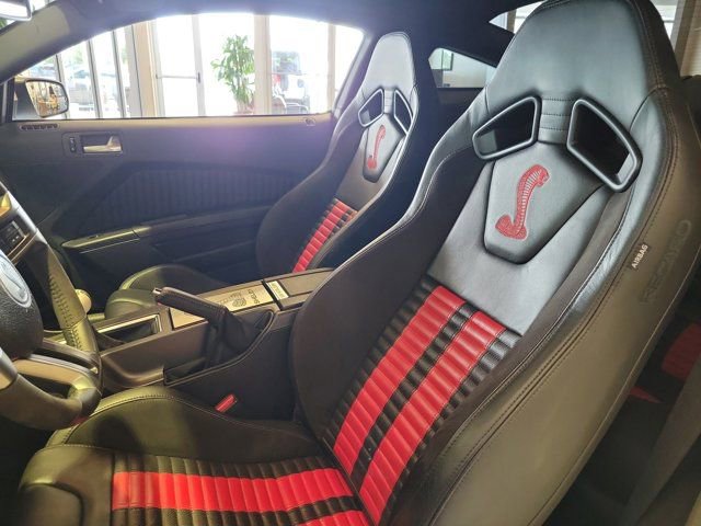 Used 2014 Ford Mustang Shelby GT500 RWD image 21