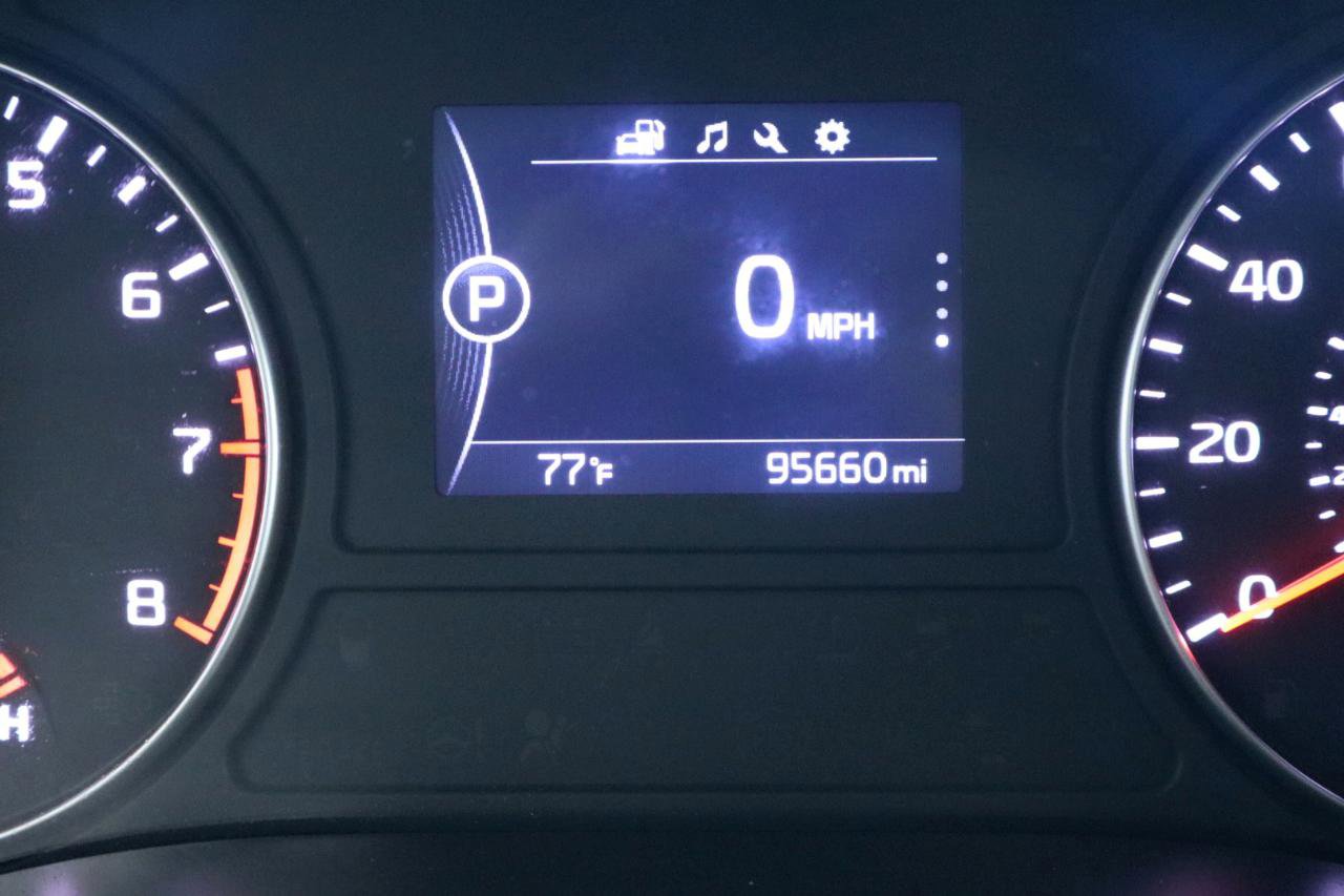 Used 2018 Kia Optima S FWD image 19