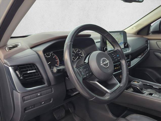 Used 2023 Nissan Rogue SL w/ SL Premium Package FWD image 13