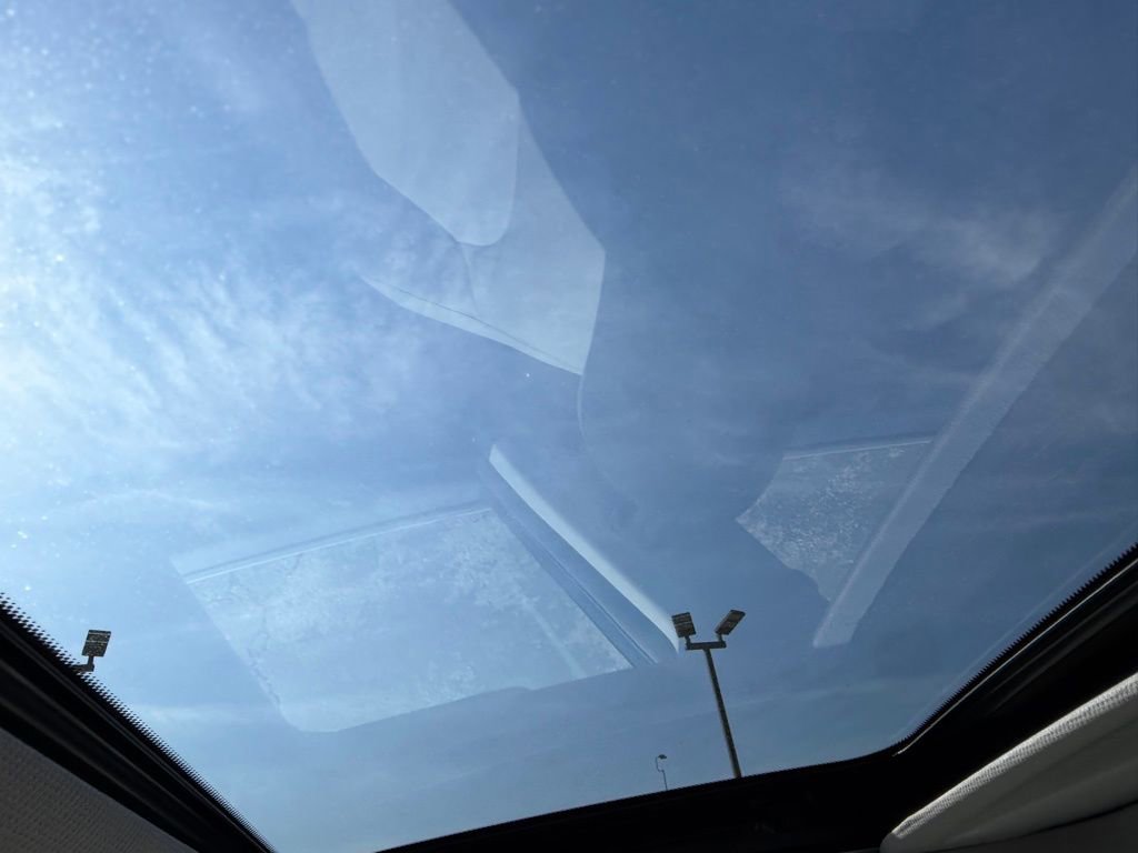 Used 2017 Hyundai Sonata Sport w/ Value Edition Package 02 image 11