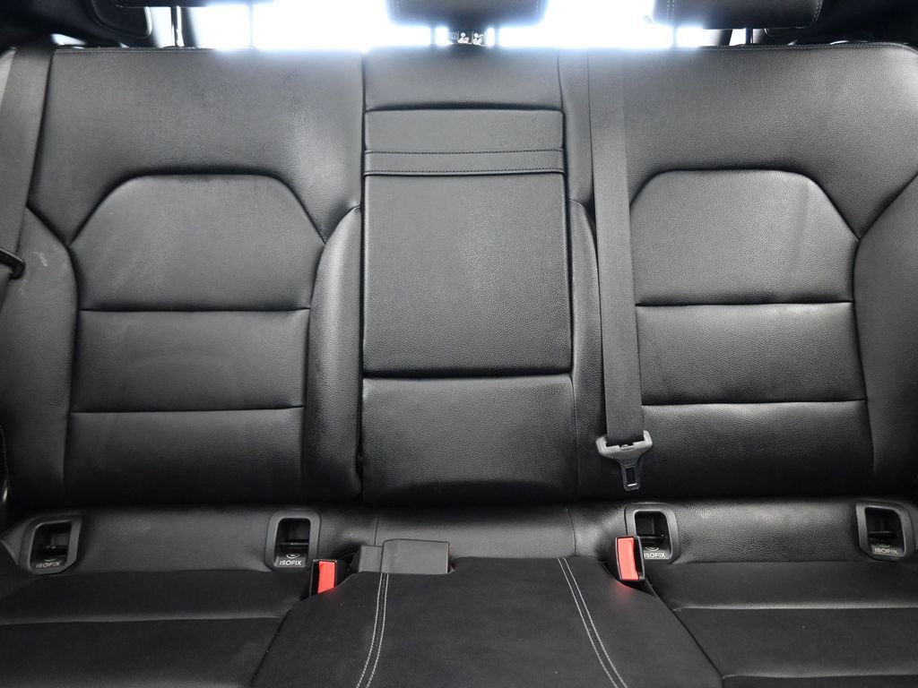 Used 2019 Mercedes-Benz GLA 250 4MATIC image 36